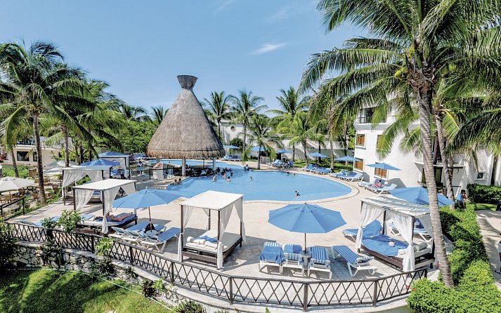The Reef Playacar