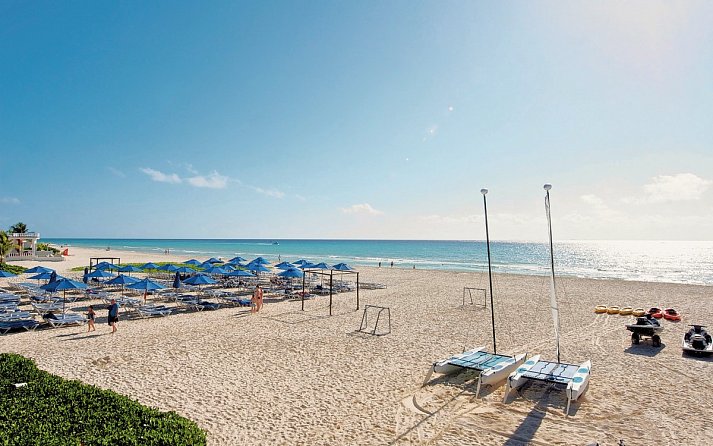 The Reef Playacar