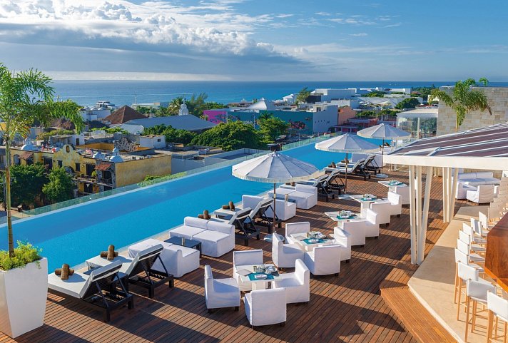 The Fives Downtown Hotel & Residences