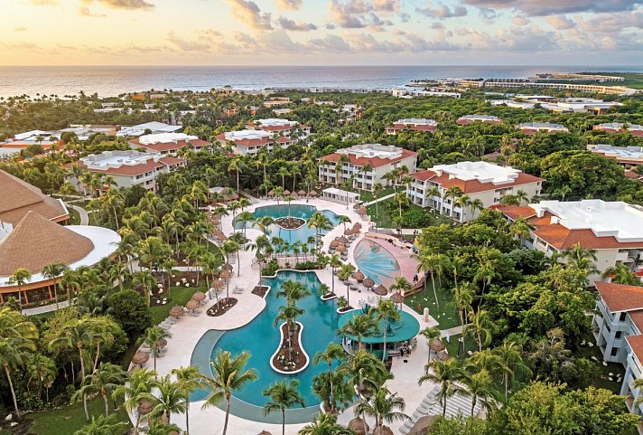 Bahia Principe Escape Tequila
