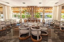 Grand Palladium Select White Sand