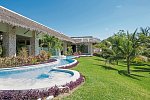 Grand Palladium Select White Sand