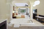 Grand Palladium Select White Sand