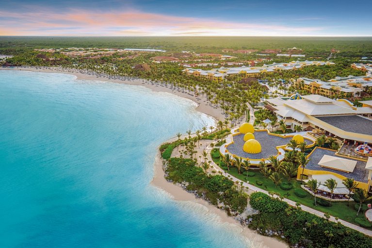 Barceló Maya Palace