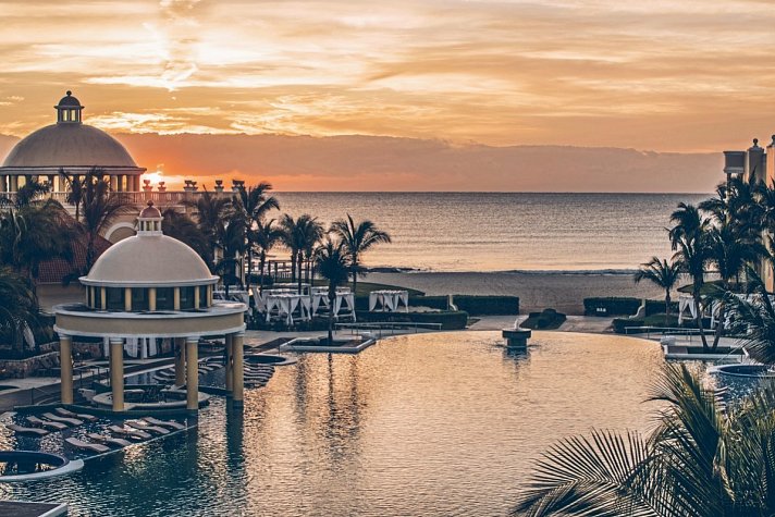 JOIA Paraíso by Iberostar