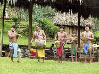 Zauberhaftes Panama - Emberá-Indianer