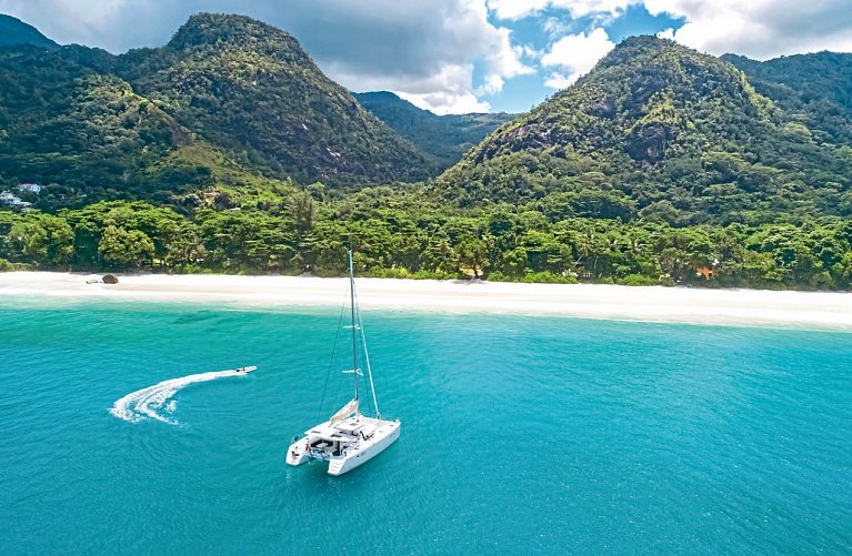Segeltörn Praslin Dream Premium