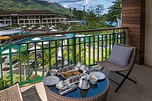 Savoy Seychelles Resort & Spa - Wohnbeispiel Deluxe Ocean Side View (Zimmercodierungen UBM & UHM)