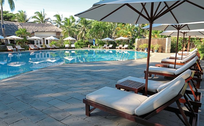 Blue Ocean Resort