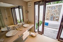 Blue Ocean Resort - Wohnbeispiel Bad Sea View Bungalow (Zimmercodierung BBM)