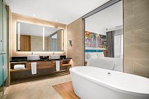 Dhawa Ho Tram - Bad Family Suite (Zimmercodierung WI1)