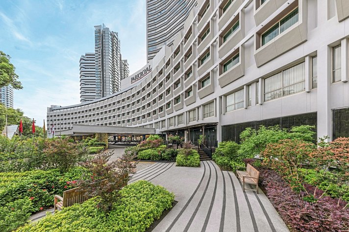 PARKROYAL on Beach Road