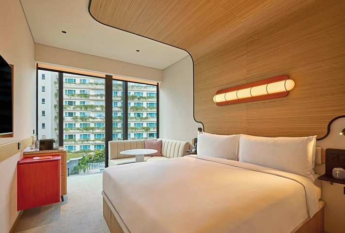 The Standard Singapore