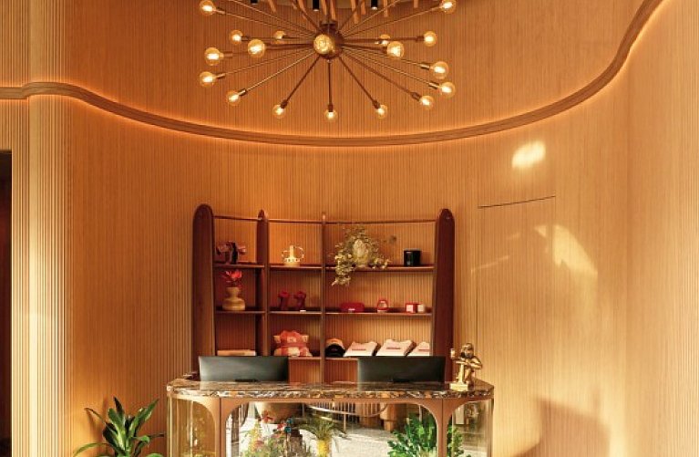 The Standard Singapore