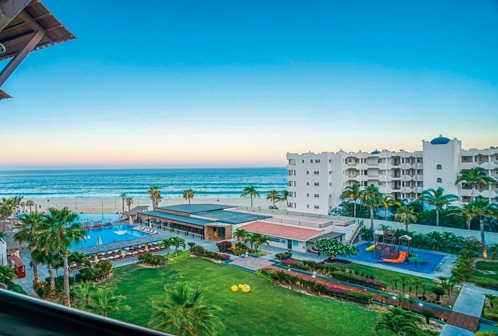 Krystal Grand Los Cabos