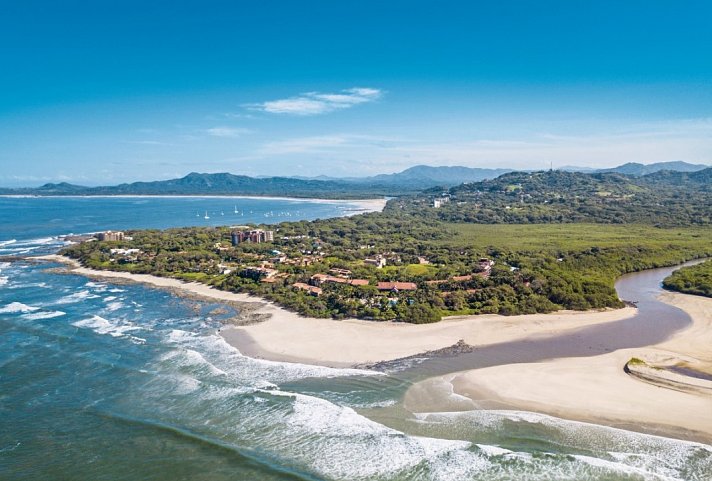 Occidental Tamarindo