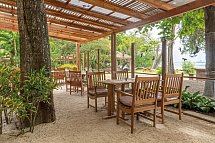 Capitan Suizo Beachfront Boutique Hotel