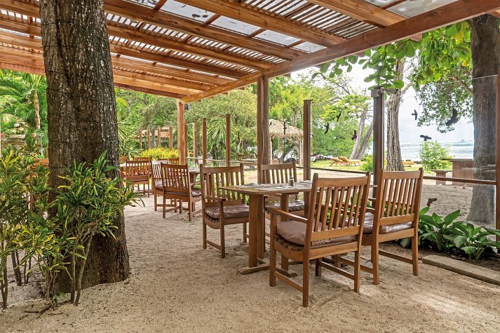 Capitan Suizo Beachfront Boutique Hotel