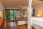 Capitan Suizo Beachfront Boutique Hotel