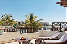 Juweira Boutique Hotel - Wohnbeispiel Marina Suite (Zimmercodierung WB1)