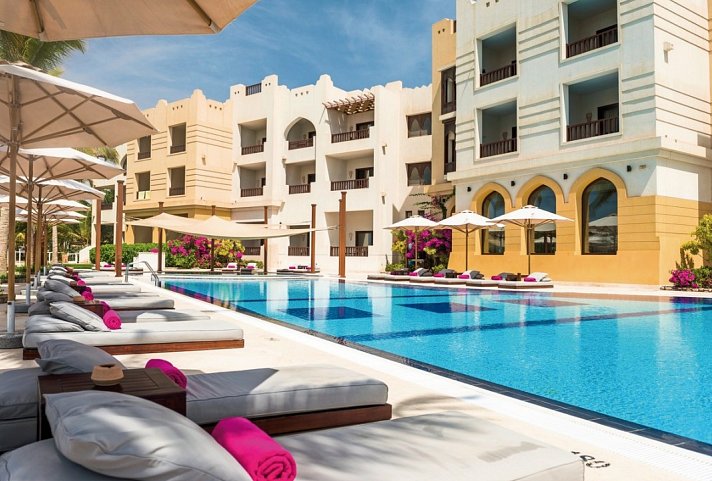 Juweira Boutique Hotel