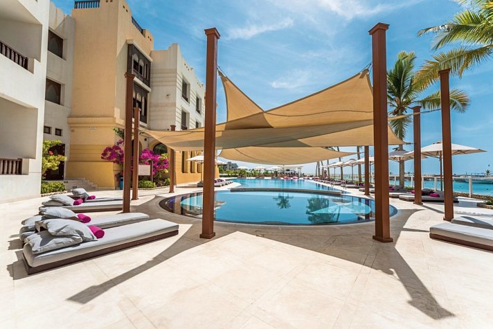 Juweira Boutique Hotel