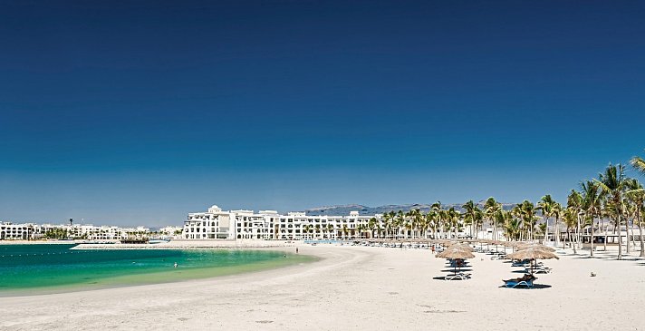 The Club by Fanar