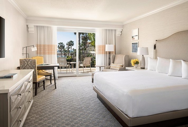 Hyatt Regency Huntington Beach Resort and Spa - Wohnbeispiel Partial Ocean View King (Zimmercodierung U1N)