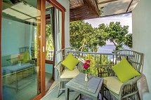 Coral Cliff Beach Resort