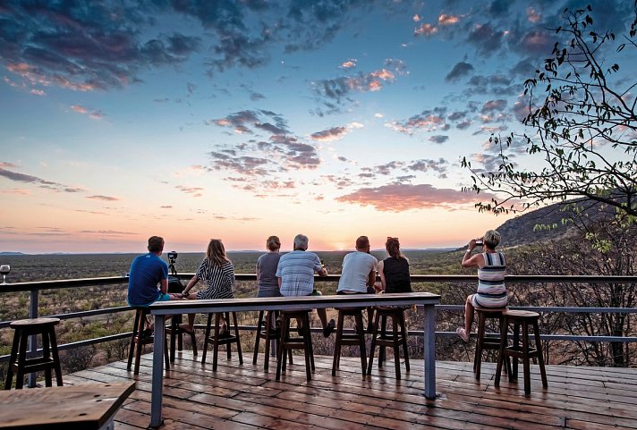 Gondwana Collection: Bilderbuch Namibia - Sundowner, Damara Mopane Lodge