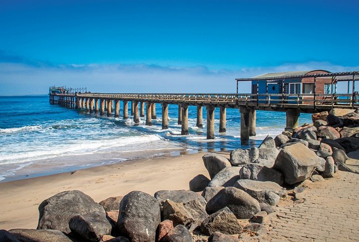 Gondwana Collection: Bilderbuch Namibia - Pier, Swakompund