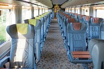 Ontario & Québec - VIA Rail, Business Class