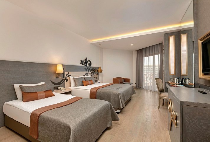 Kirman Belazur Resort & Spa - Wohnbeispiel Doppelzimmer Landblick (Zimmercodierungen DBL & DCL)