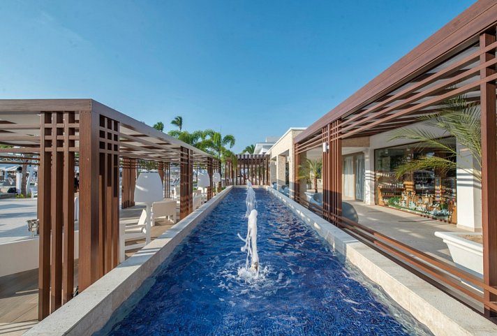 Bahia Principe Explore El Portillo