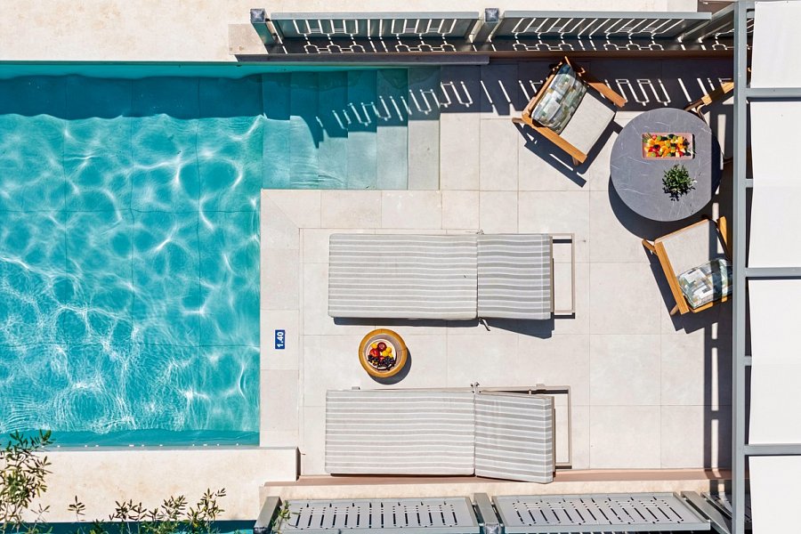 Sentido Apollo Palace - Beispiel Außenbereich Juniorsuite Deluxe Privatpool (Zimmercodierung JDR)