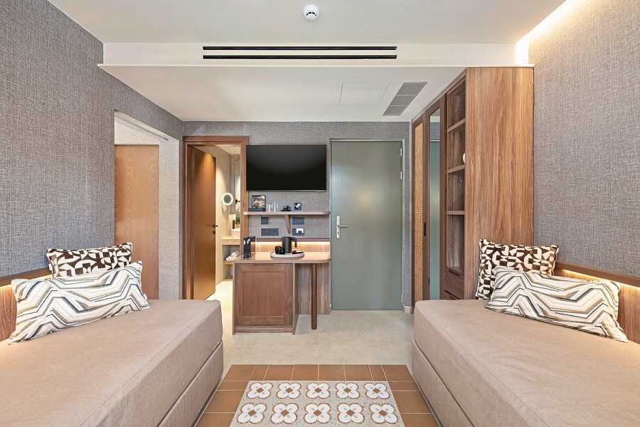 Sentido Apollo Palace - Wohnbeispiel Suite Deluxe Family Privatpool (Zimmercodierung WDR)
