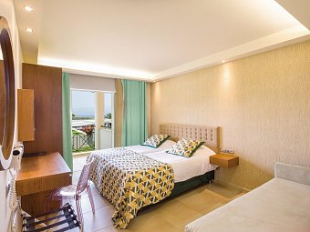 Mareblue Beach Corfu Resort - Wohnbeispiel Doppelzimmer Gartenblick (Zimmercodierung DDG)