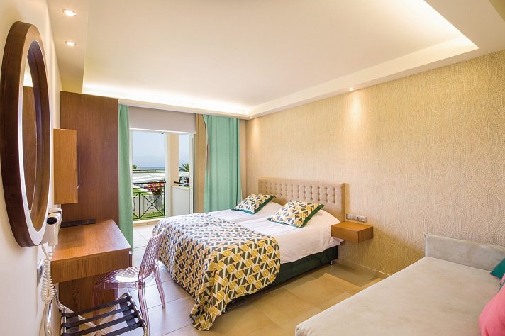 Mareblue Beach Corfu Resort