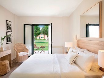 Grecotel LUXME Costa Botanica - Wohnbeispiel Bungalow Botanica Veranda (Zimmercodierung BB1)
