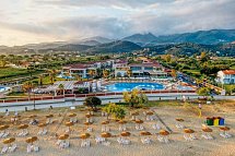 Almyros Beach Resort & Spa