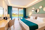 Almyros Beach Resort & Spa