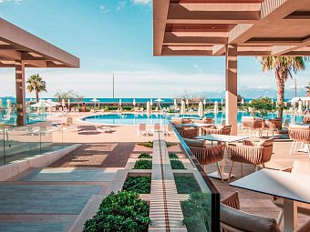 Almyros Beach Resort & Spa