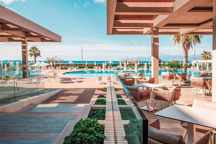 Almyros Beach Resort & Spa