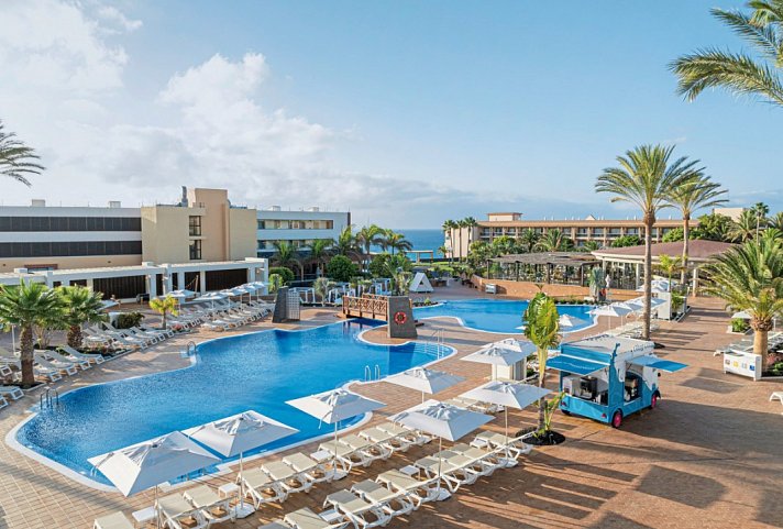 Iberostar Waves Gaviotas Park