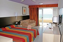 SBH Monica Beach Resort - Wohnbeispiel Doppelzimmer Meerblick (Zimmercodierungen DBM, DPM & DCM)
