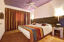 SBH Monica Beach Resort - Wohnbeispiel Familienzimmer (Zimmercodierung FB1)