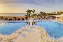 SBH Monica Beach Resort