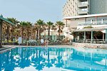 Arina Beach Resort