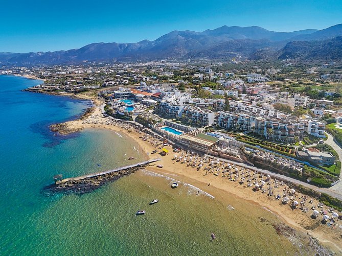 Alexander Beach Hotel & Village Resort