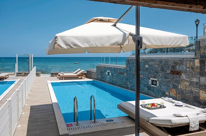 Alexander Beach Hotel & Village Resort - Zimmercodierung J1R